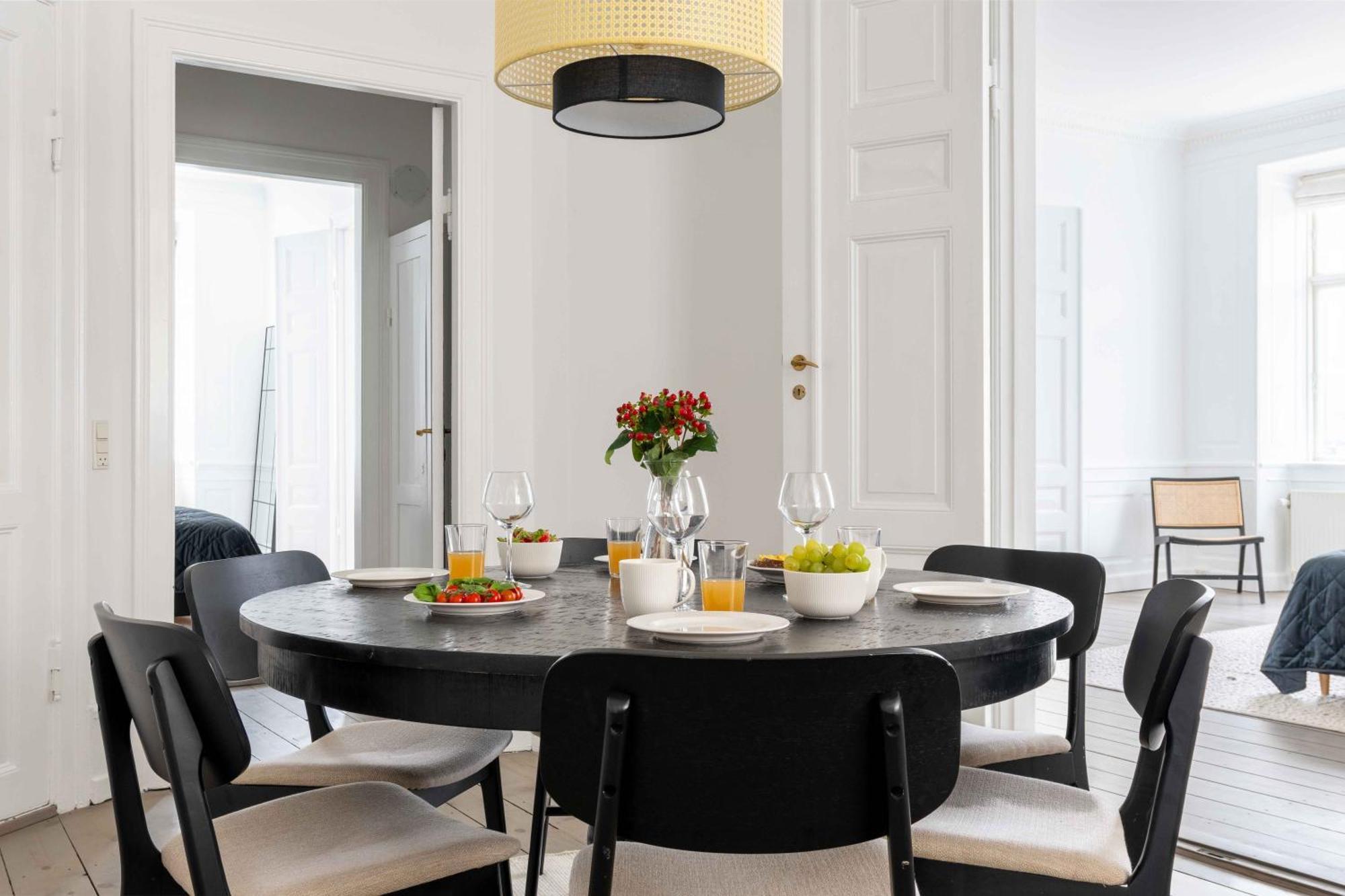 Chic Apartment In Vibrant Area By Copenhagen Canals Kopenhagen Buitenkant foto